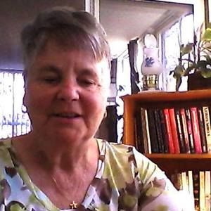 Meet your Posher, Iris